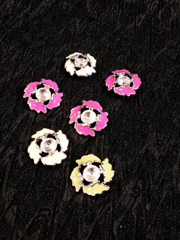 38L Floral Button