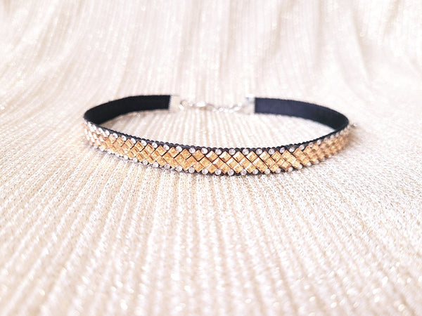 Sparkling Fish Scale Choker