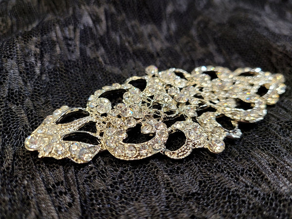 Floral Rhinestone Long Brooch