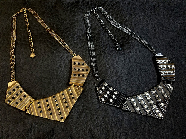 Stylish Metal Piece Necklace