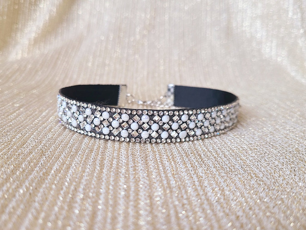 Fancy Pearl & Bling Bling Rhinestone Choker