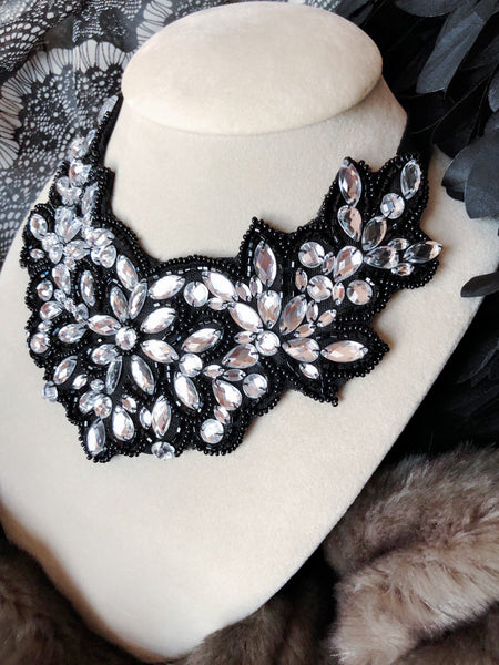 Floral Beading Necklace